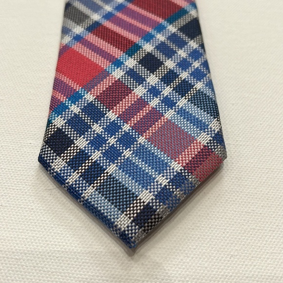 Egara Italy Men's 100% Silk Classic Tie - Picture 2 of 7